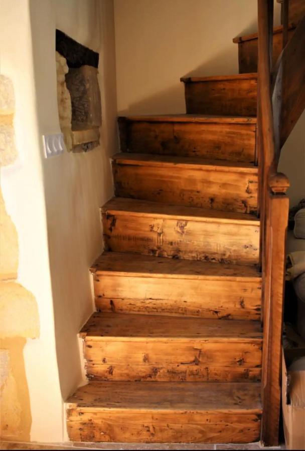 Joli Gite Pour 5 Personnes : Chez Cherrie Saint-Julien-de-Lampon Exteriör bild
